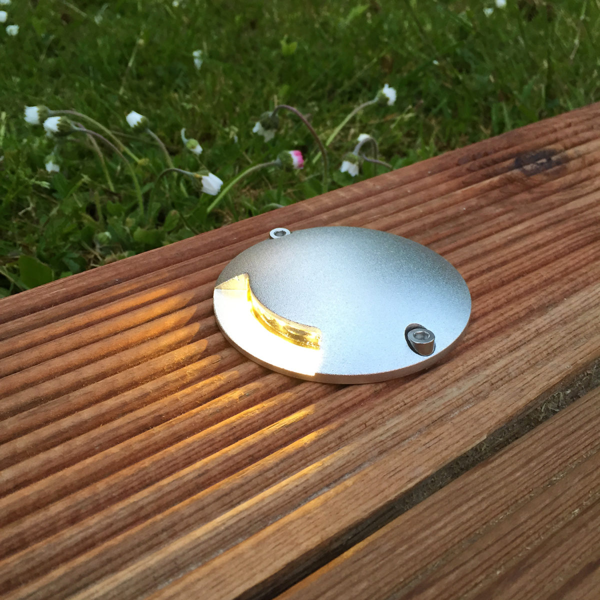 Stämningsfull utomhusbelysning